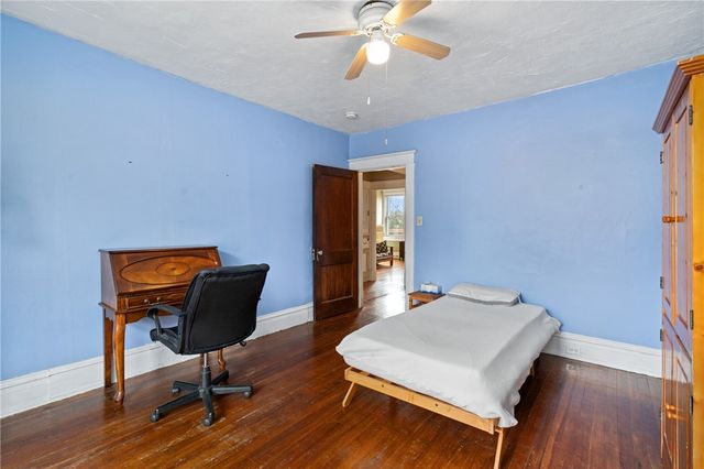 922 Jancey St, Morningside, PA 15206