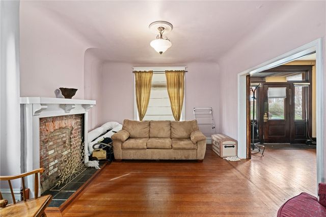 922 Jancey St, Morningside, PA 15206