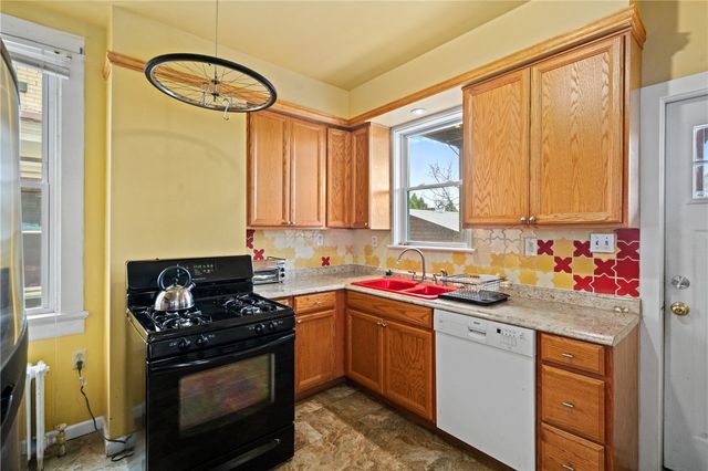 922 Jancey St, Morningside, PA 15206