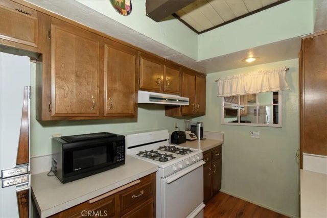 41935 Switzerland 52, Big Bear Lake, CA 92315