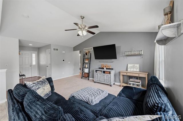 10 Gracie Claire Court, Moscow Mills, MO 63362