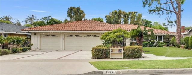 2308 N Lowell Lane, Santa Ana, CA 92706