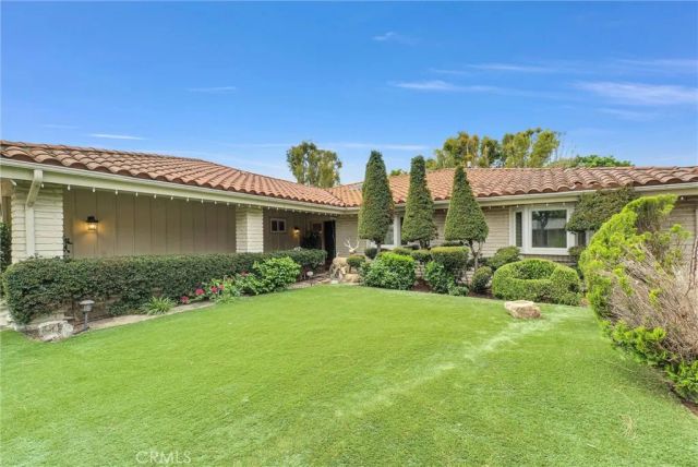 2308 N Lowell Lane, Santa Ana, CA 92706