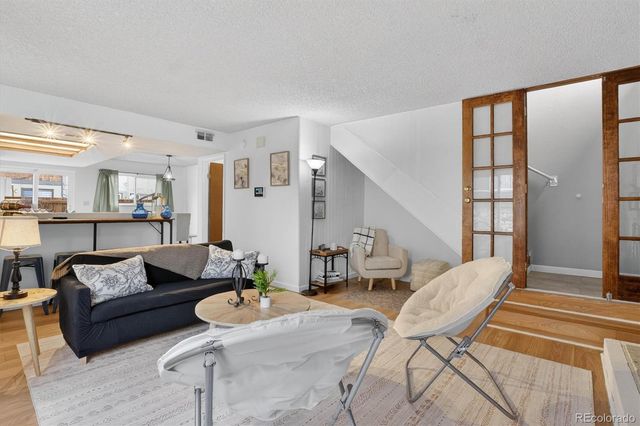 1257 S Dillon Way, Aurora, CO 80012