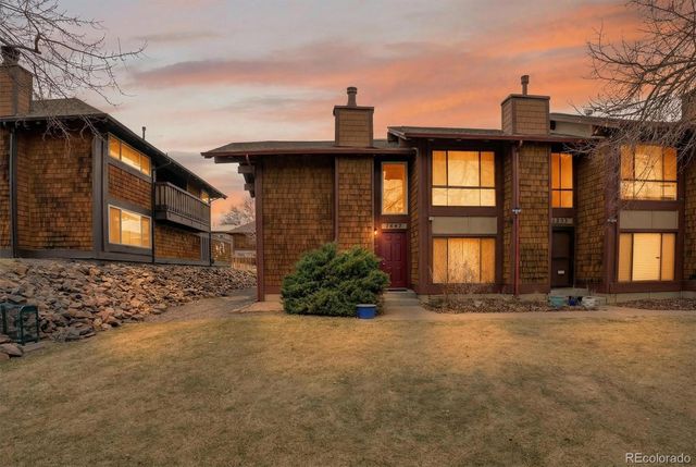 1257 S Dillon Way, Aurora, CO 80012