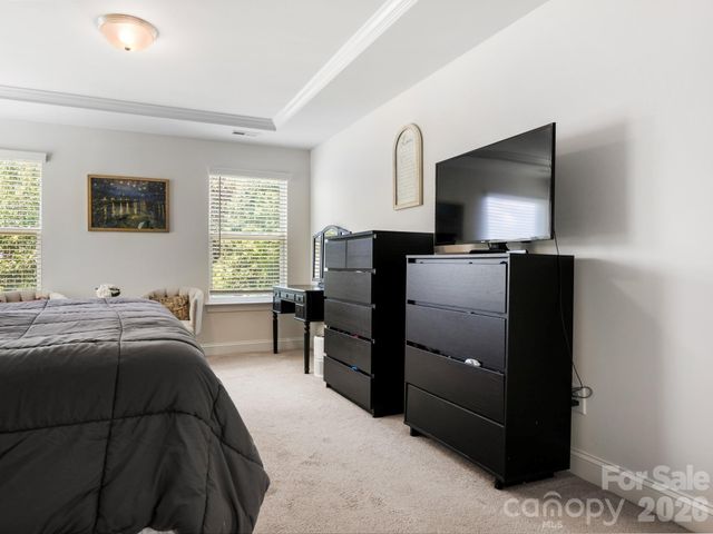 6008 Hampstead Pond Lane, Matthews, NC 28105