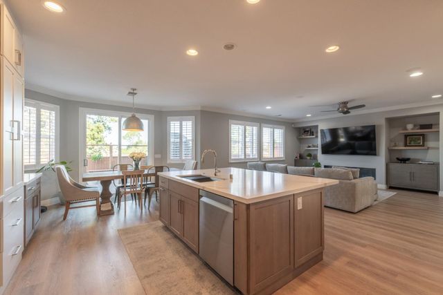 4460 Ocean Heights Court, Seaside, CA 93955