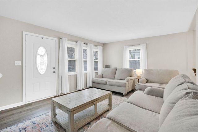 130 Fieldston St, Springfield, MA 01119