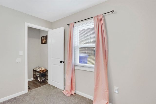 130 Fieldston St, Springfield, MA 01119