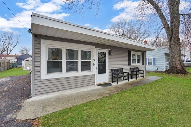 130 Fieldston St, Springfield, MA 01119