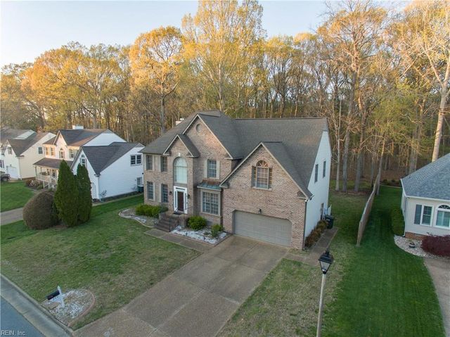 217 Pasture LN, Yorktown, VA 23693