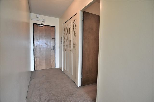 555 E William Street 22L, Ann Arbor, MI 48104