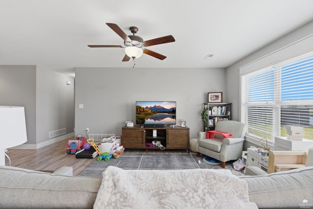 419 Northfield Road, Manhattan, KS 66502