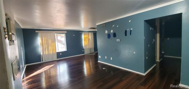 30224 Southfield Road, Southfield, MI 48076