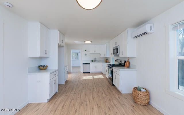 3031 W CYPRESS Street, Phoenix, AZ 85009