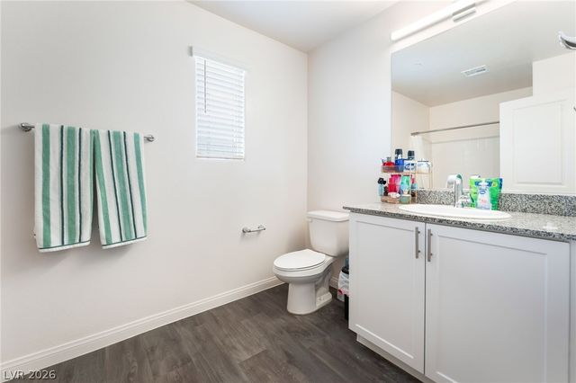 2854 Azure Moon Court, North Las Vegas, NV 89086