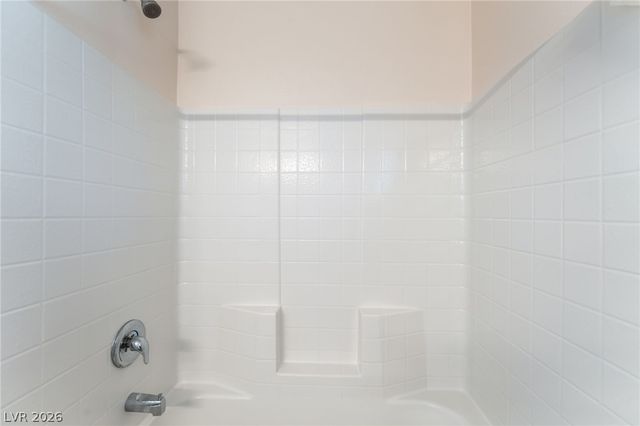 2854 Azure Moon Court, North Las Vegas, NV 89086