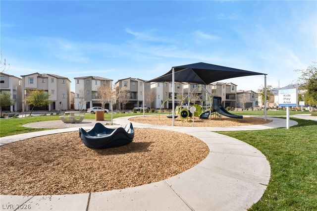 2854 Azure Moon Court, North Las Vegas, NV 89086