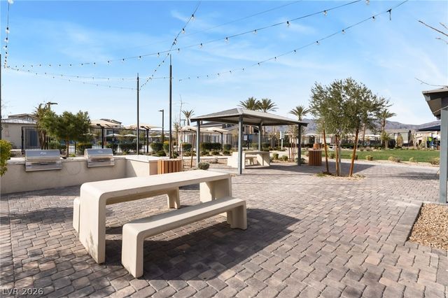 2854 Azure Moon Court, North Las Vegas, NV 89086