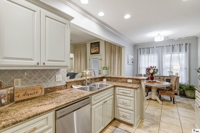 206 LOST RIVER LANDING, West Monroe, LA 71291