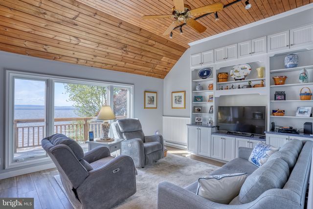 5343 TURKEY POINT RD, North East, MD 21901