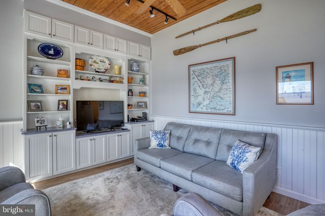5343 TURKEY POINT RD, North East, MD 21901