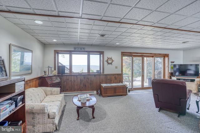 5343 TURKEY POINT RD, North East, MD 21901