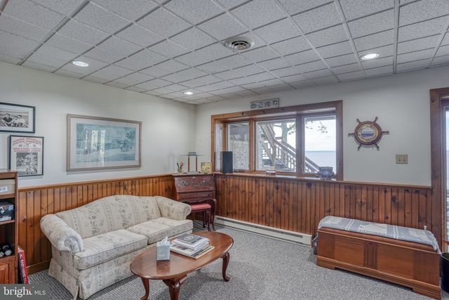 5343 TURKEY POINT RD, North East, MD 21901