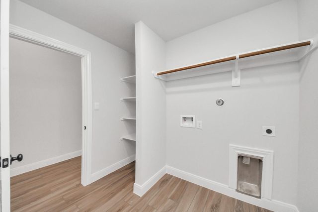 10310 Woodhill Spa Lane, Cleveland, TX 77327