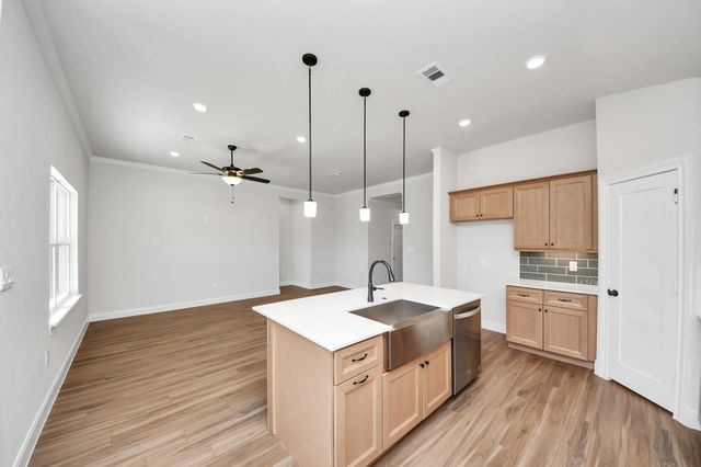 10310 Woodhill Spa Lane, Cleveland, TX 77327