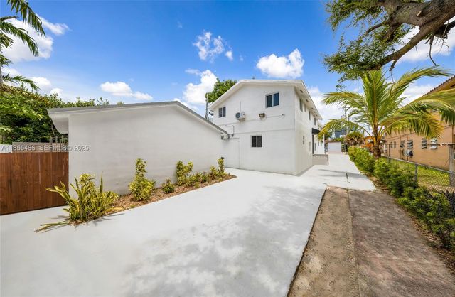1028 SW 9th Avenue, Miami, FL 33130
