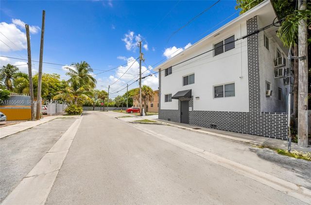 1028 SW 9th Avenue, Miami, FL 33130