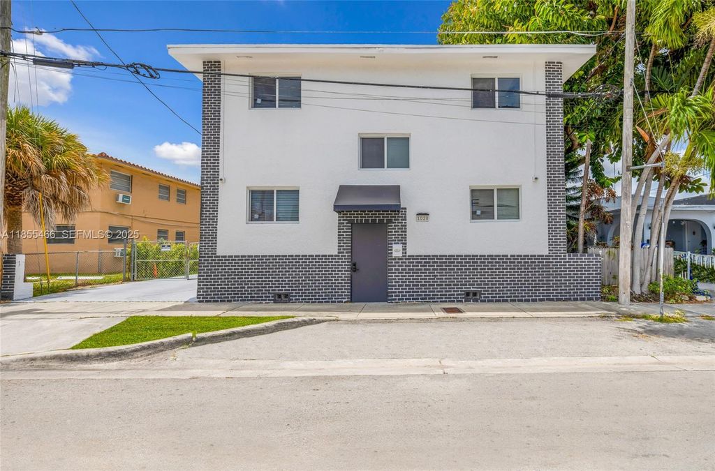 1028 SW 9th Avenue, Miami, FL 33130