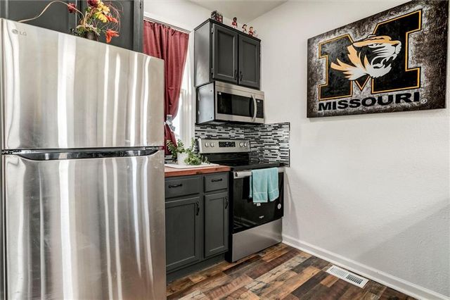 1431 S 50th Street, Kansas City, KS 66106