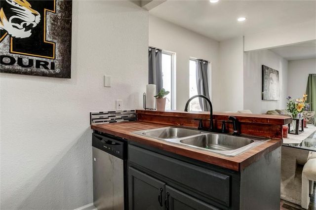 1431 S 50th Street, Kansas City, KS 66106