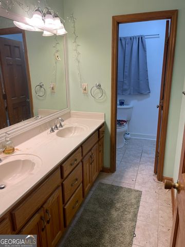 210 Lang Drive, Fayetteville, GA 30214