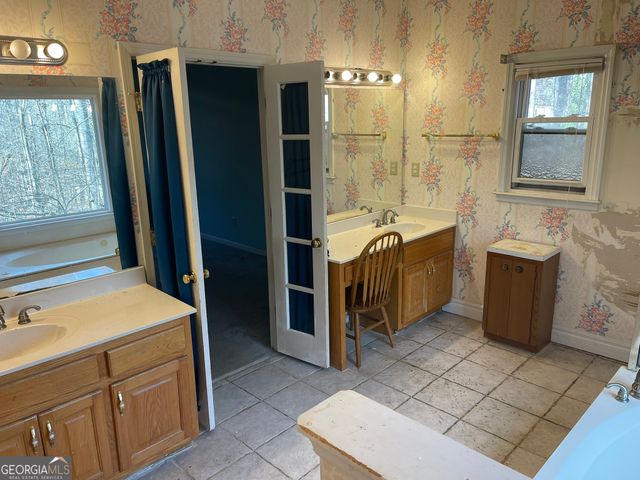 210 Lang Drive, Fayetteville, GA 30214