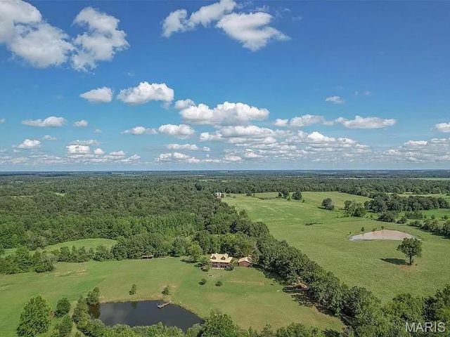 2814 Ripley N-2, Doniphan, MO 63935