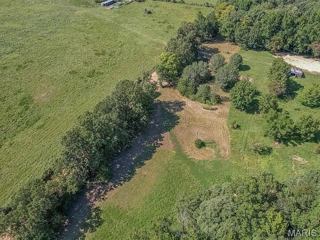 2814 Ripley N-2, Doniphan, MO 63935