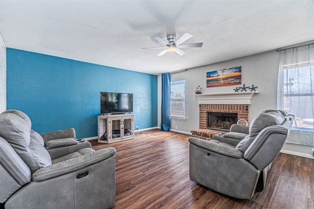 1125 Greenbend Drive, Denton, TX 76210