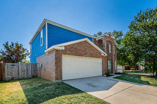 1125 Greenbend Drive, Denton, TX 76210