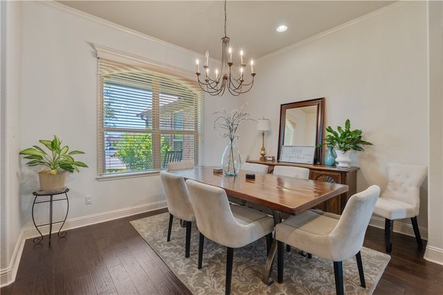 3301 Covington Court, Bryan, TX 77808