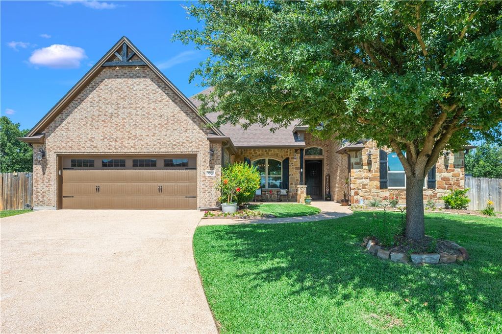 3301 Covington Court, Bryan, TX 77808