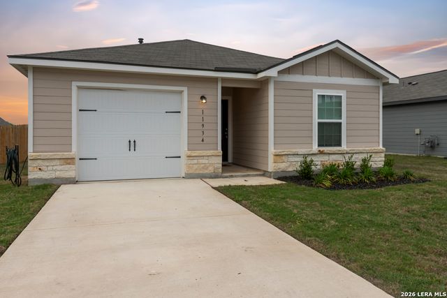 11934 Luckey Villa, San Antonio, TX 78252