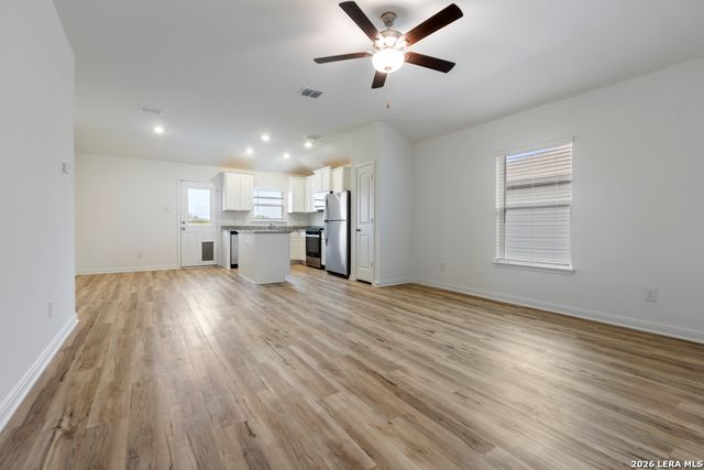 11934 Luckey Villa, San Antonio, TX 78252