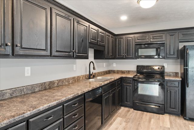125 Southview Dr, Lewisburg, TN 37091