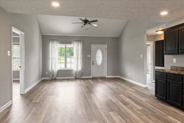 125 Southview Dr, Lewisburg, TN 37091