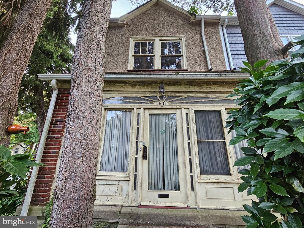 66 BEECH AVE, Aldan, PA 19018 — photo 2
