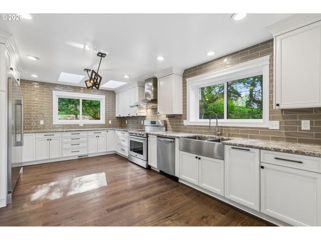 32302 Se OXBOW Dr, Gresham, OR 97080