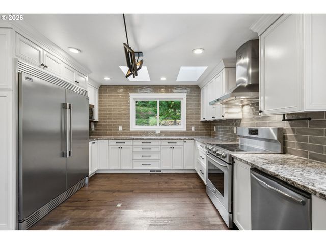 32302 Se OXBOW Dr, Gresham, OR 97080